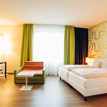 Otel Harry's Hart Bei & 3*