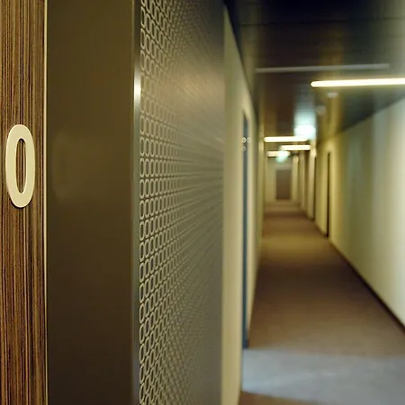 Harry's Hart Bei & Otel 4*