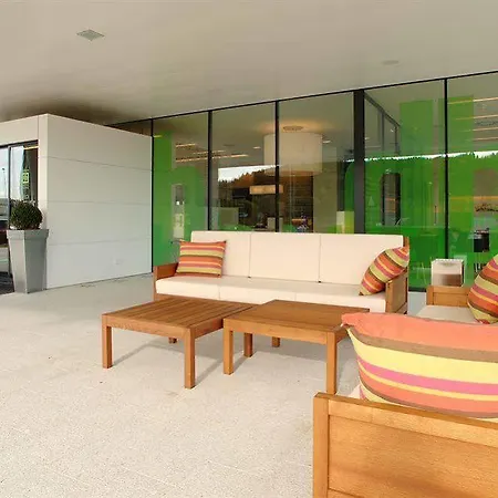Otel Harry's Hart Bei & 4*
