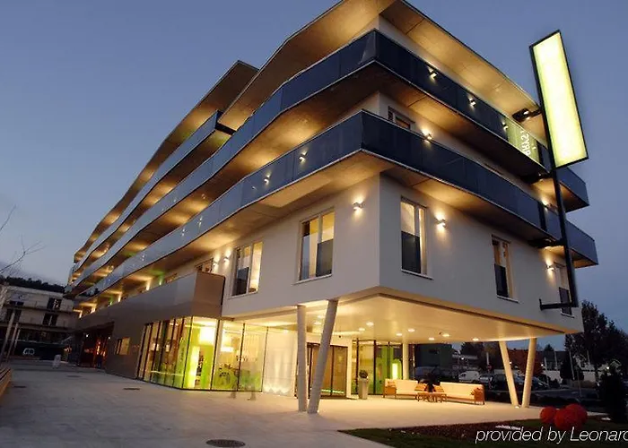 Hotel Harry's Hart Bei & 3*