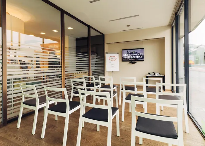 Harry's Hart Bei & Hotel 3*