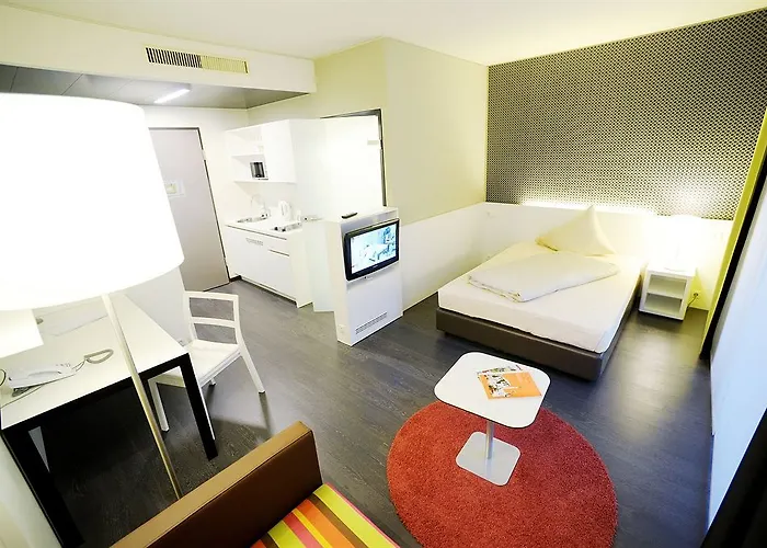 Hotel Harry's Hart Bei &