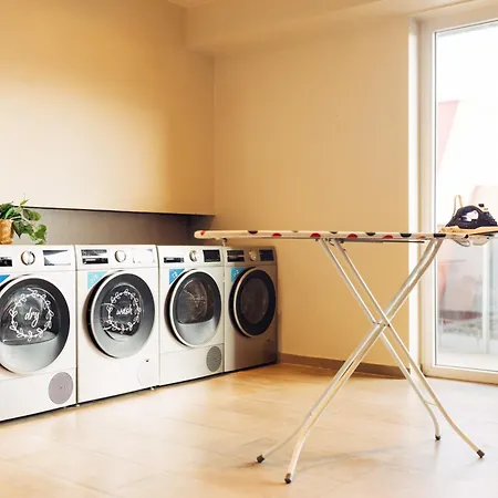 Otel Harry's Hart Bei & Graz