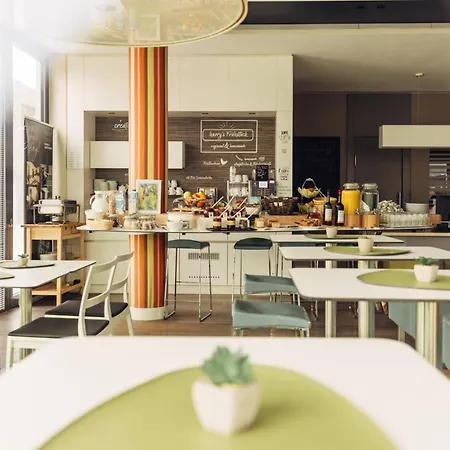 Harry's Hart Bei & 3* Štýrský Hradec