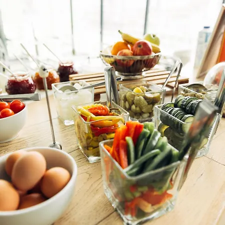 Harry's Hart Bei & Otel 3*