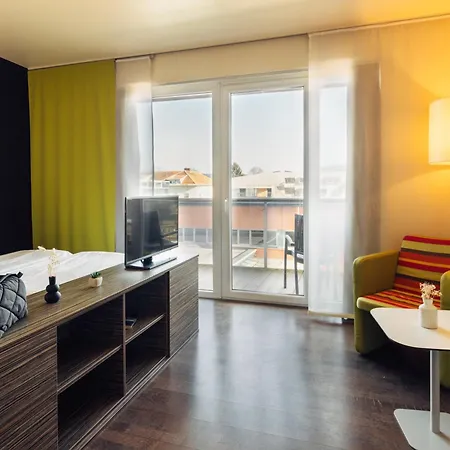 Otel Harry's Hart Bei & Graz