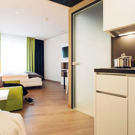 Harry's Hart Bei & فندق 3*