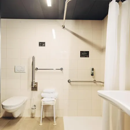 Otel Harry's Hart Bei &